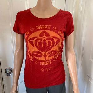 NWOT Marika Mind Body Soul Tee Medium